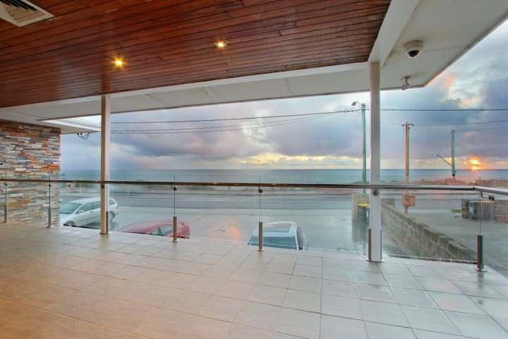 Carpe Diem – Pure Holiday Art