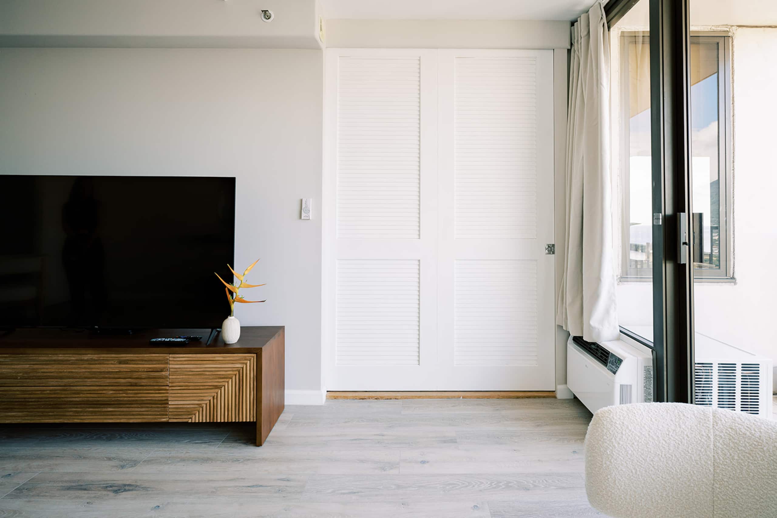 Home in Honolulu · ★4.97 · 1 bedroom · 2 beds · 1 bath - Image 22