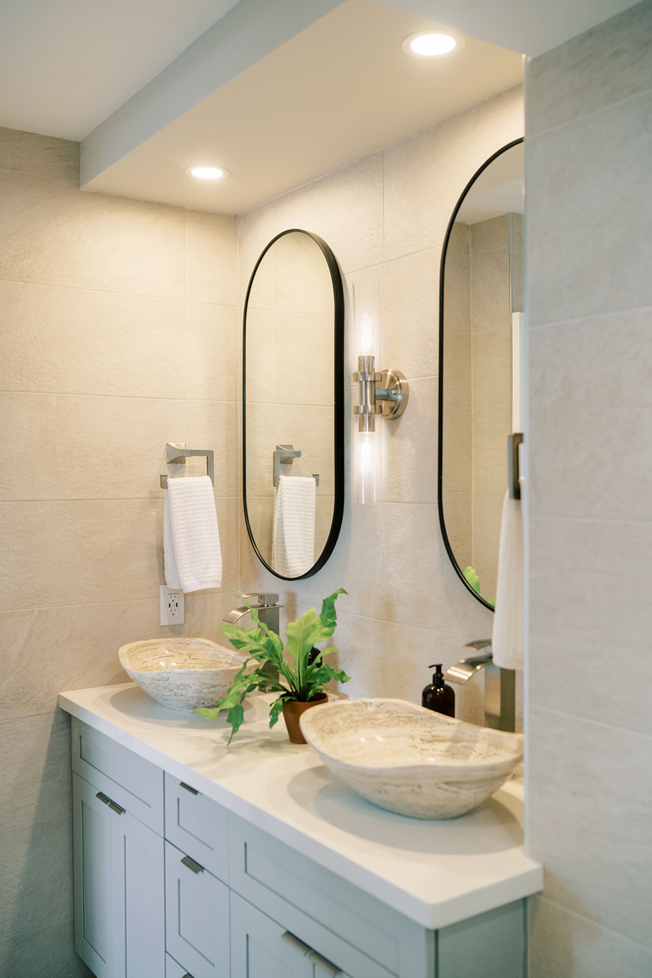 Home in Honolulu · ★4.97 · 1 bedroom · 2 beds · 1 bath - Image 44