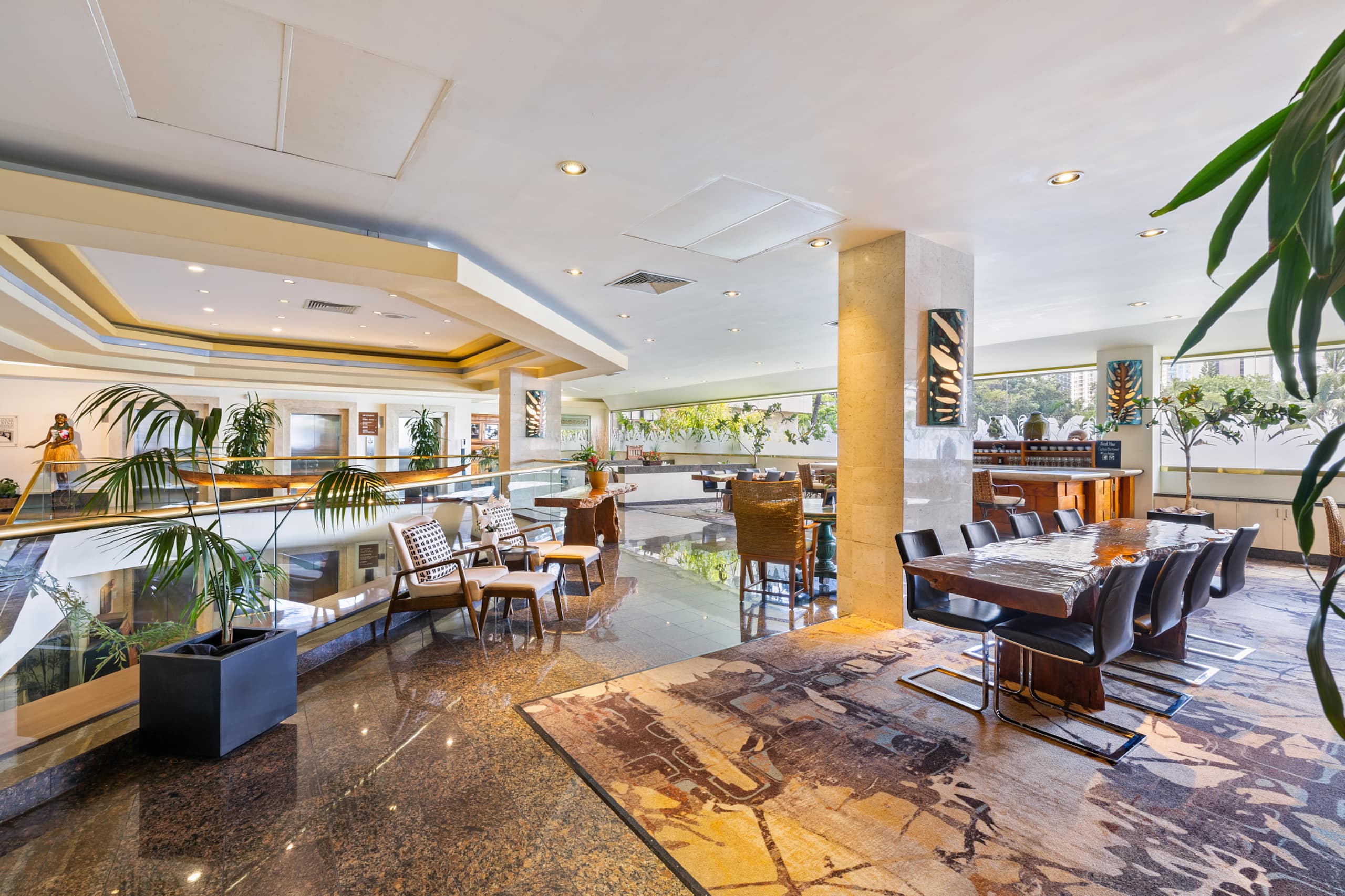 Condo in Honolulu · ★4.75 · 1 bedroom · 2 beds · 1 private bath - Image 38