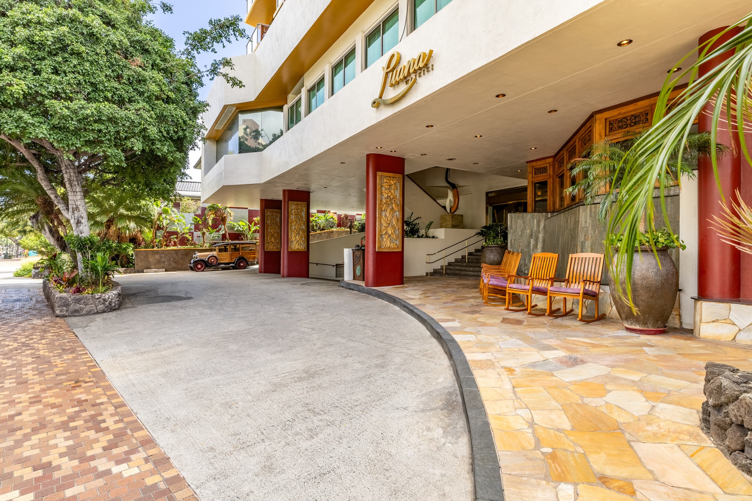 Condo in Honolulu · ★4.75 · 1 bedroom · 2 beds · 1 private bath - Image 44