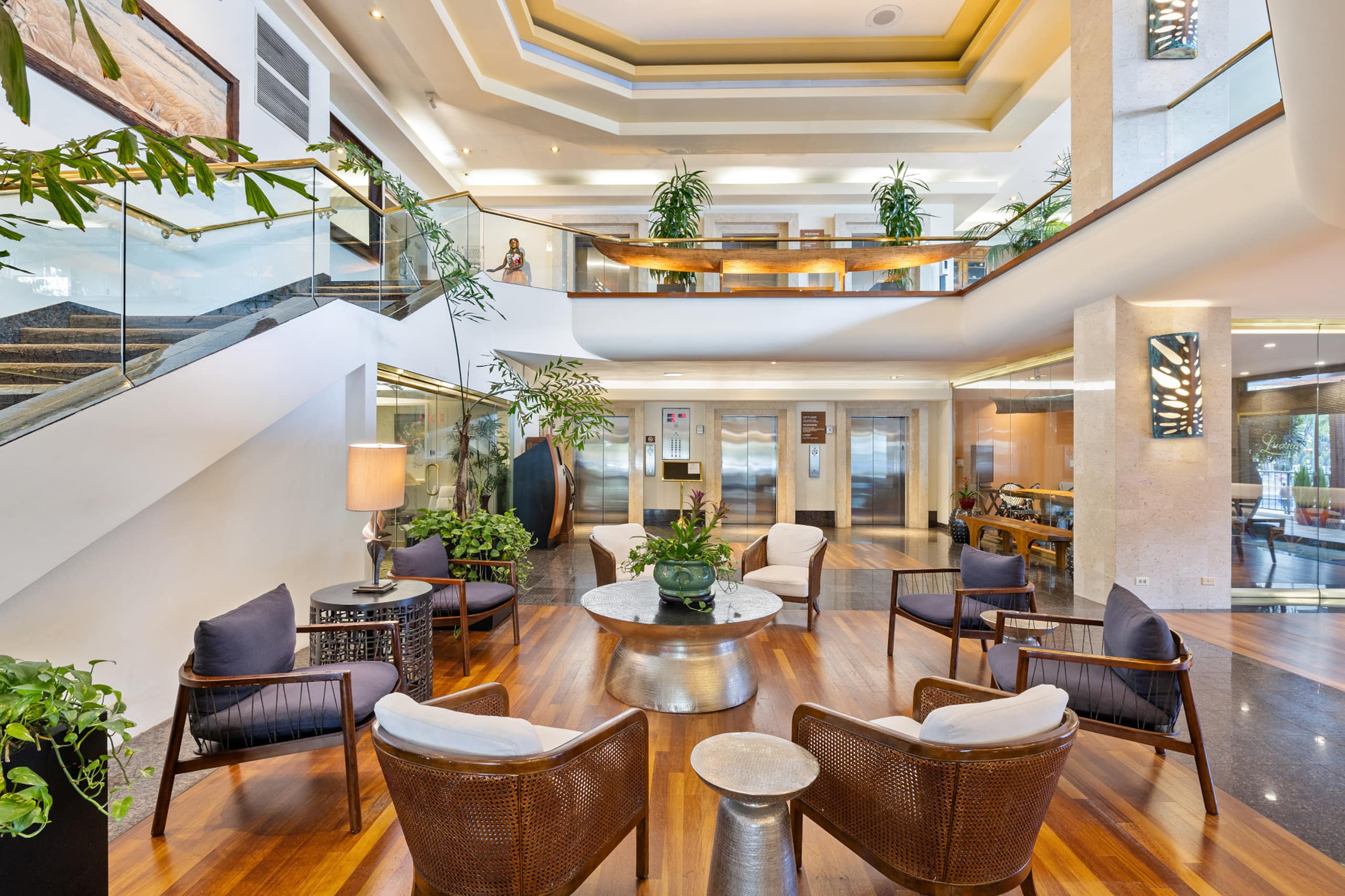 Condo in Honolulu · ★4.75 · 1 bedroom · 2 beds · 1 private bath - Image 40