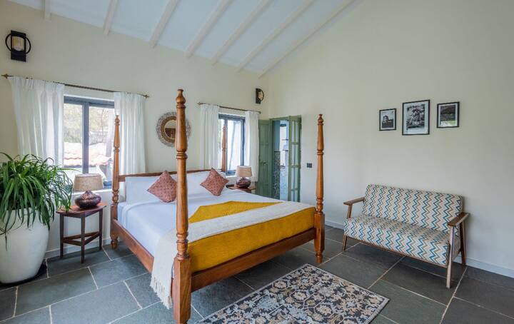Inez · Luxury Private Pool Villa !