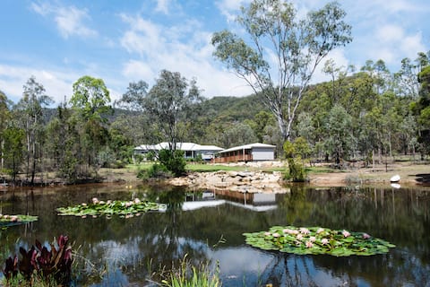 Hunter Moon Country House | Sleeps 16+ Luxury, Spa
