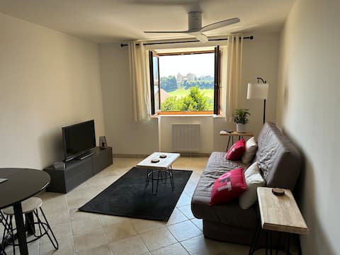 45 m² 2-bedroom apartment between Chambéry and Grenoble