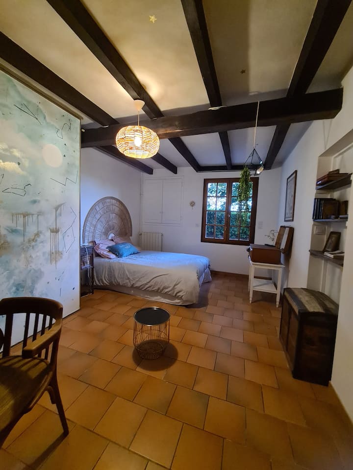 Спалня 2, тротоар