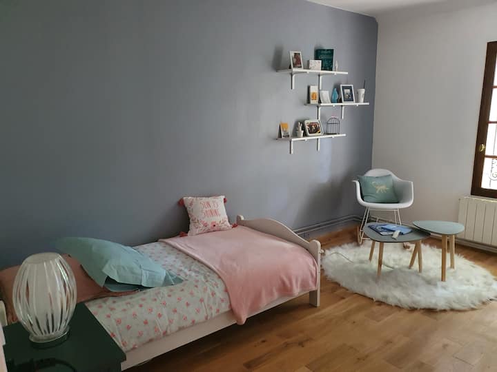 Спалня 6, етаж