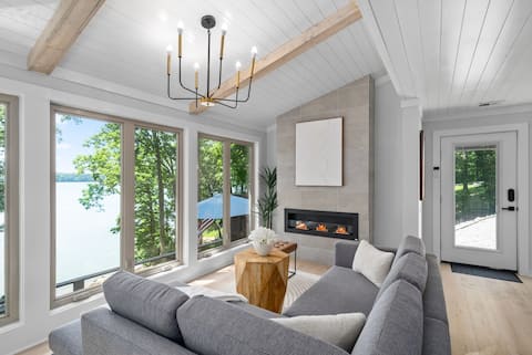 Luxury Lake Barkley Bungalow