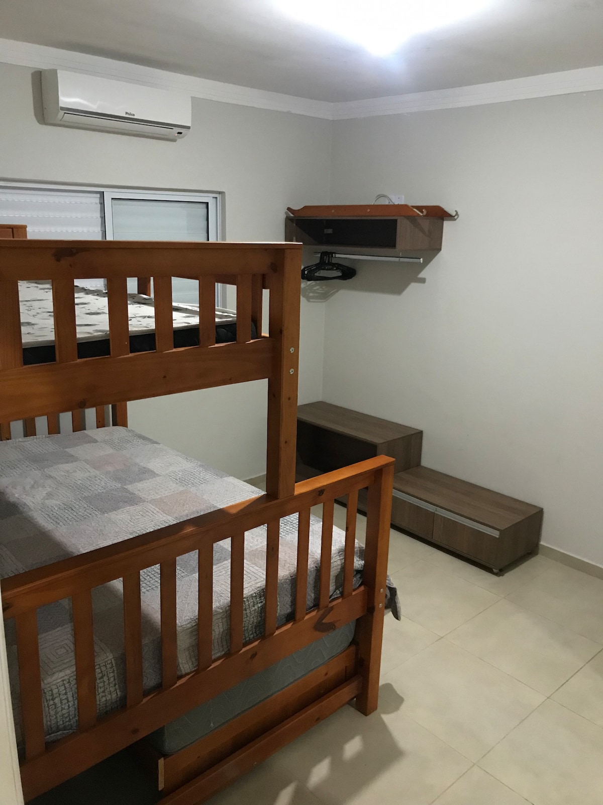 ซูพีเรีย - ห้องสวีท 1 - เตียงสองชั้นเตียงคู่ + เตียงเดี่ยว + เตียงเดี่ยวเสริม