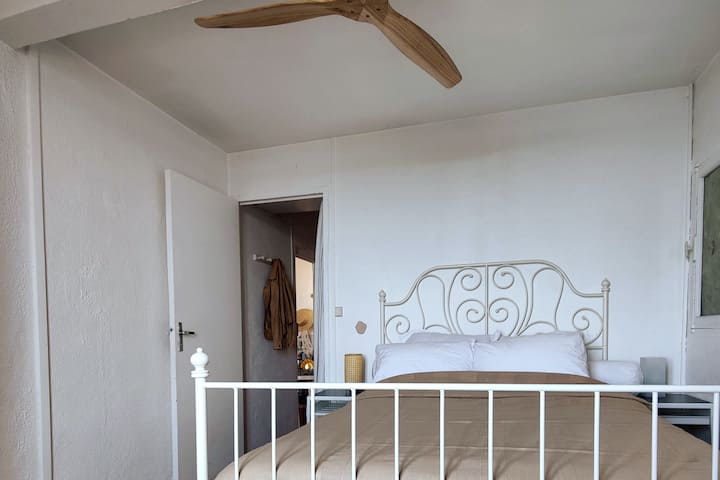 Спалня с вентилатор за авиатори