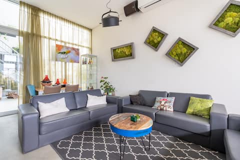 Room, countryside, near Amsterdam