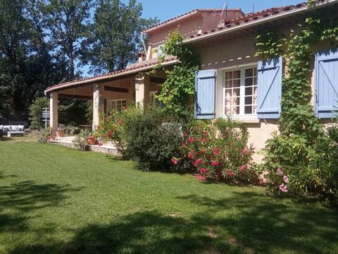 Charming villa in Provence