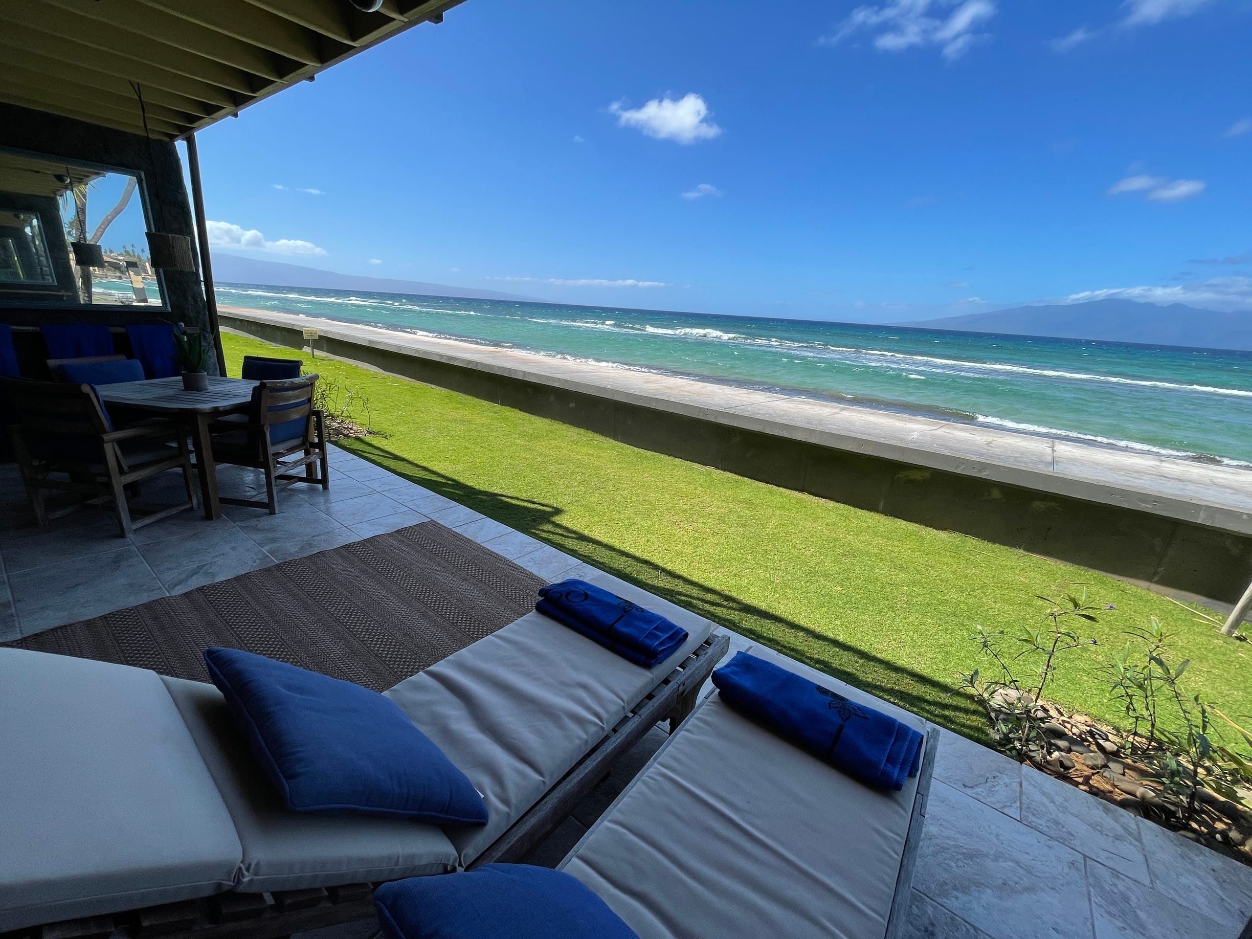 Condo in Lahaina · ★4.88 · 2 bedrooms · 3 beds · 1.5 baths - Image 1
