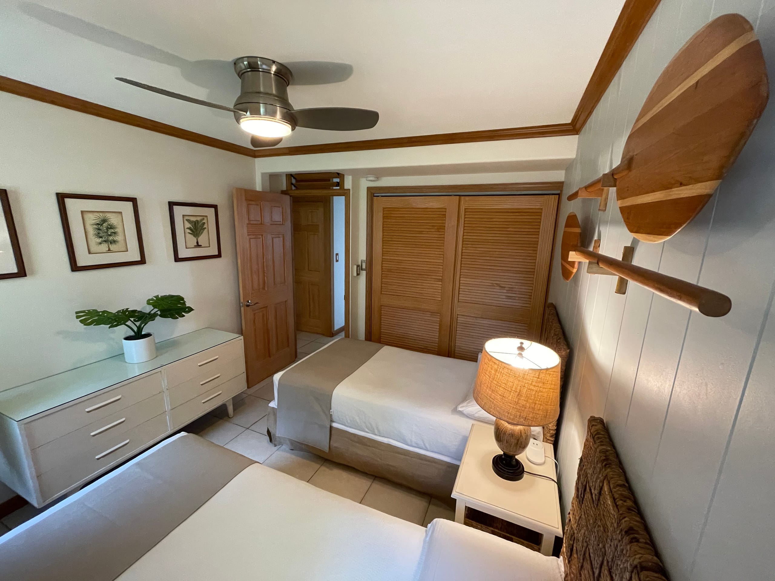 Condo in Lahaina · ★4.88 · 2 bedrooms · 3 beds · 1.5 baths - Image 8