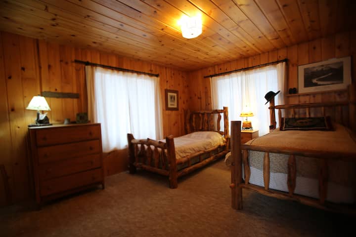 საძინებელი 3