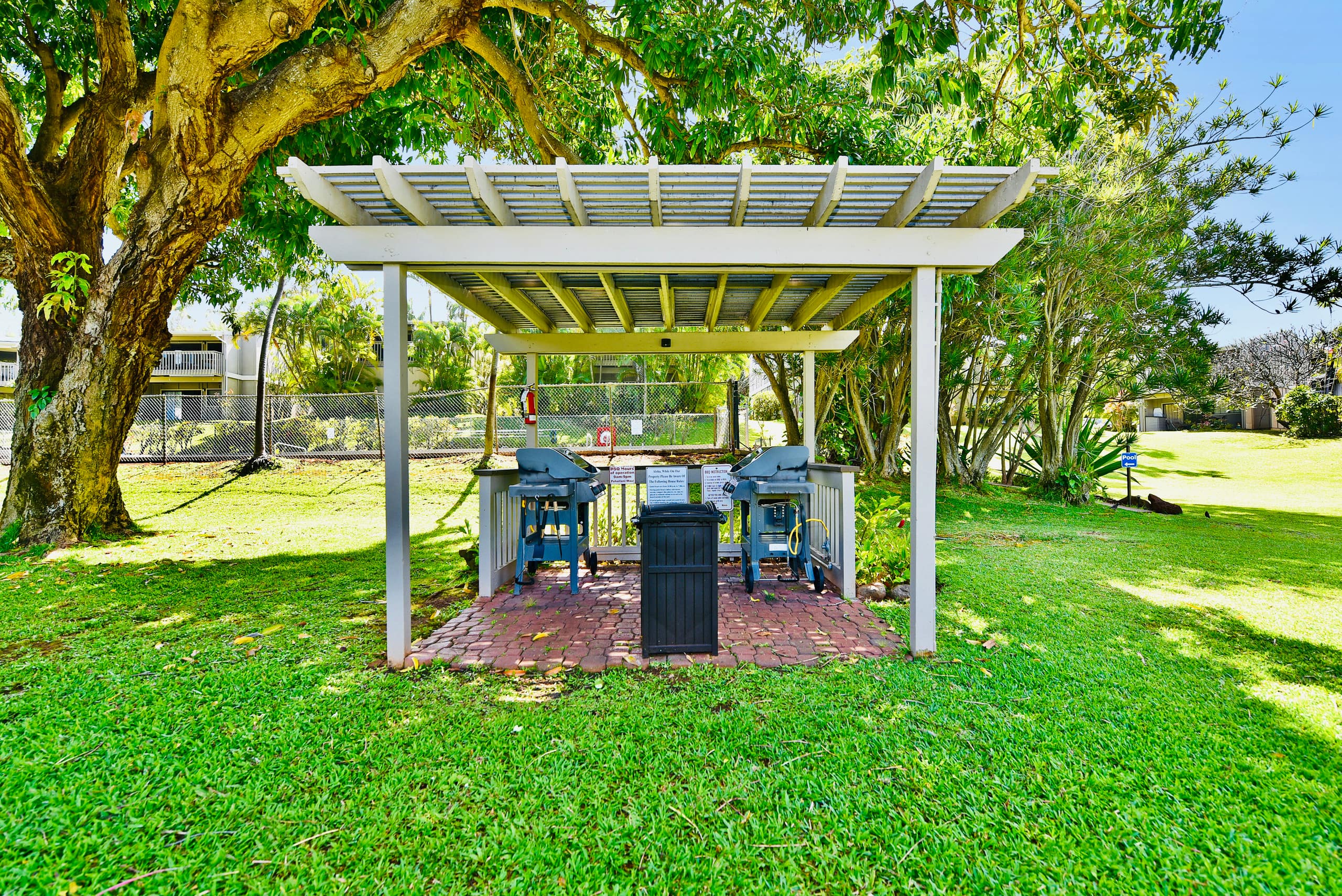 Condo in Lahaina · ★4.96 · Studio · 1 bed · 1 bath - Image 56