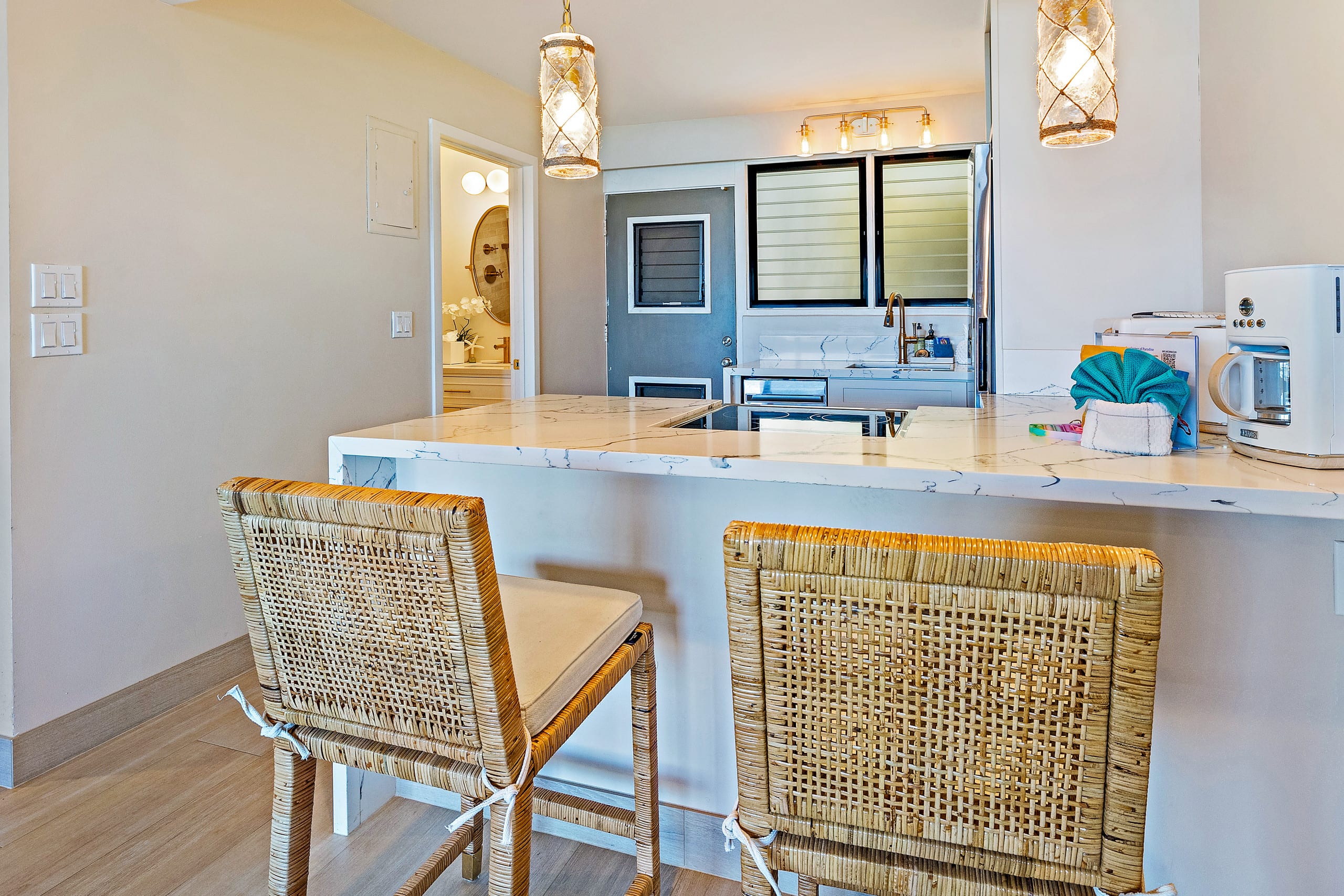 Condo in Lahaina · ★4.96 · Studio · 1 bed · 1 bath - Image 13