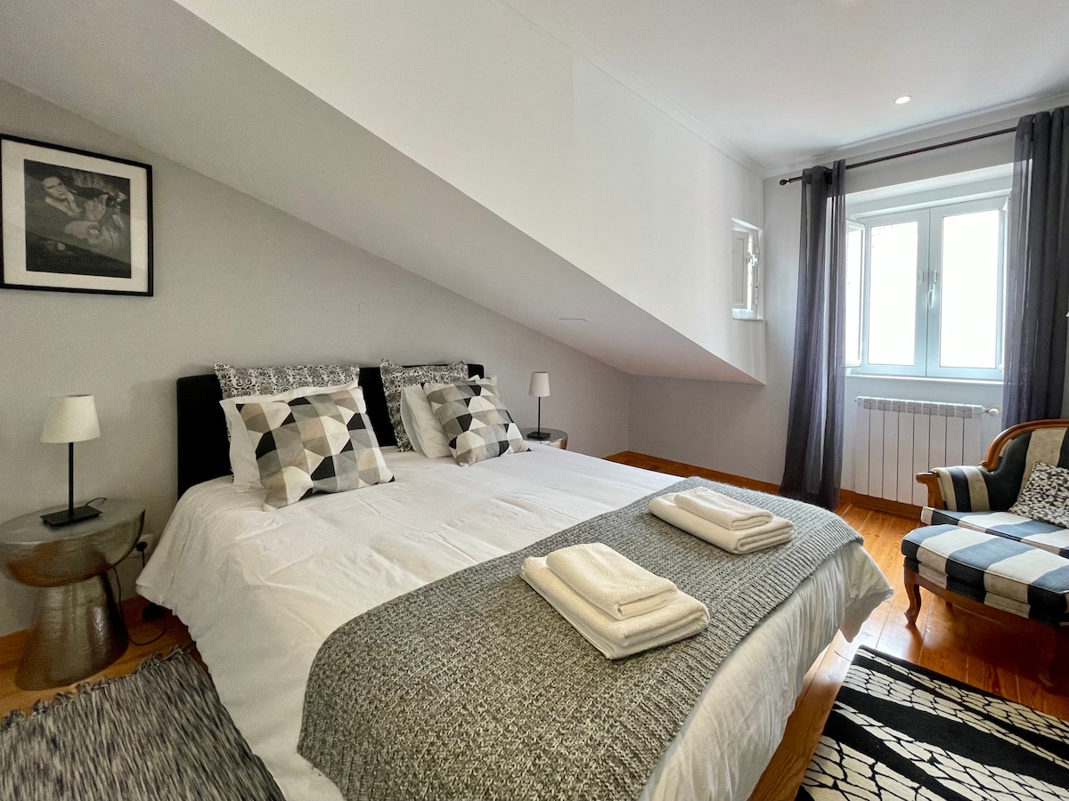 سرير بحجم كوين