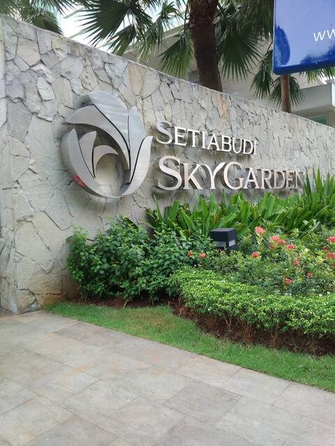 Apt. Setiabudi Sky Garden | 2BR | CBD Kuningan