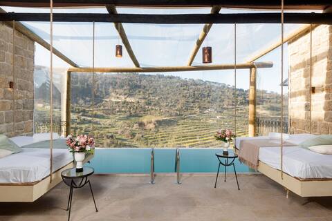 Full Guesthouse in Annaya - Private Pool & Jacuzzi