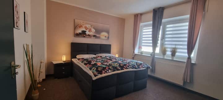 Stylische Wohnung Für Bis Zu 3 P - Oberhausen