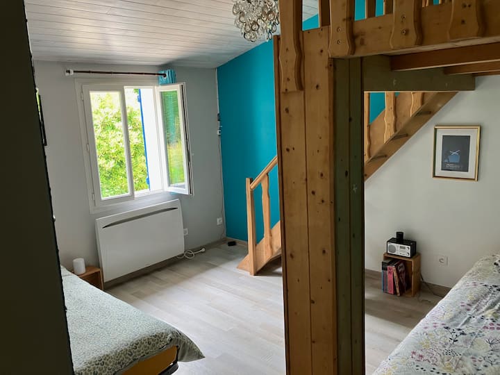 חדר שינה 4 : 2 מיטות יחיד (90)