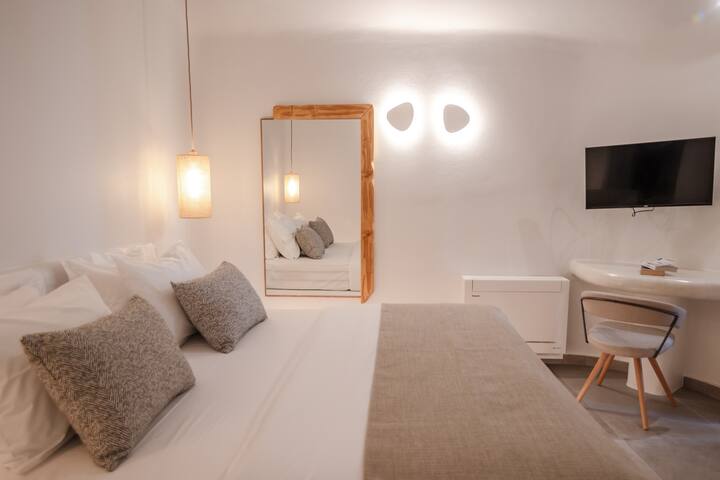 Casa Di Mare-Seaview Cave Villa II & Private Pool gallery image 4