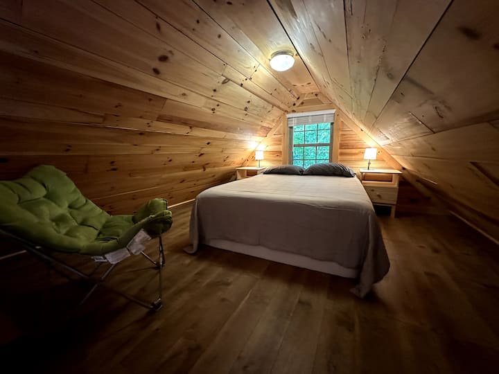 3rd Bedroom is Queen Bed Loft over Great Room