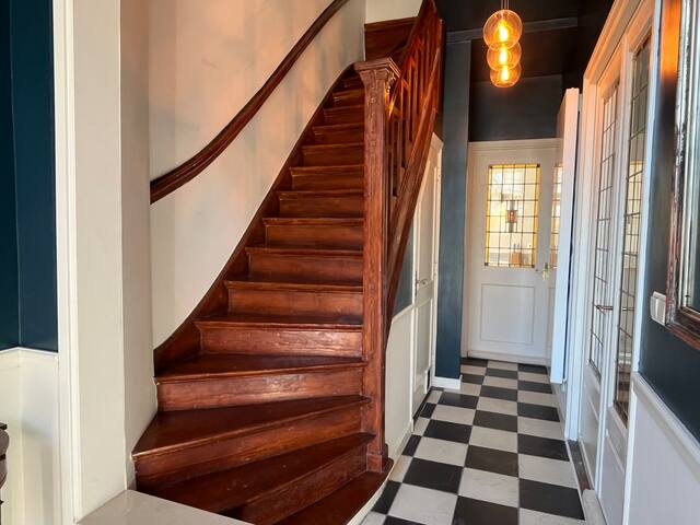 Authentic & spacious house near the beach gallery image 3