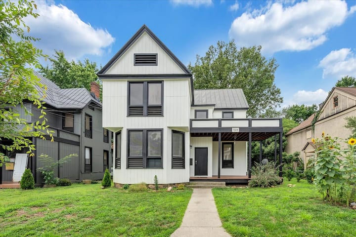 Roanoke Nurse Nook 1 - Roanoke, VA