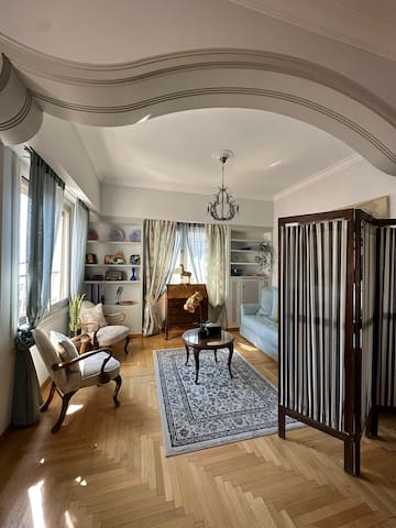 2 BD Apt in Syntagma with Acropolis view