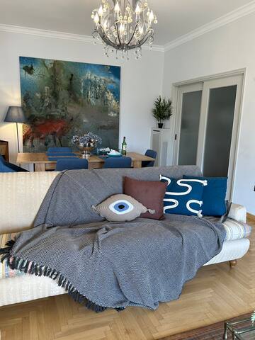 2 BD Apt in Syntagma with Acropolis view gallery image 5