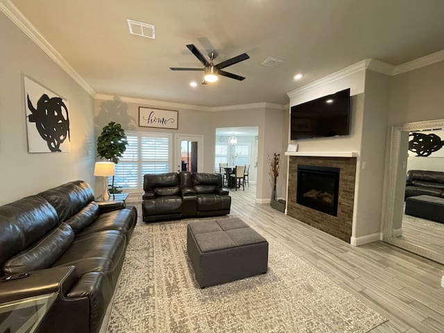 Clean Modern Build | Gym & Backyard Oasis