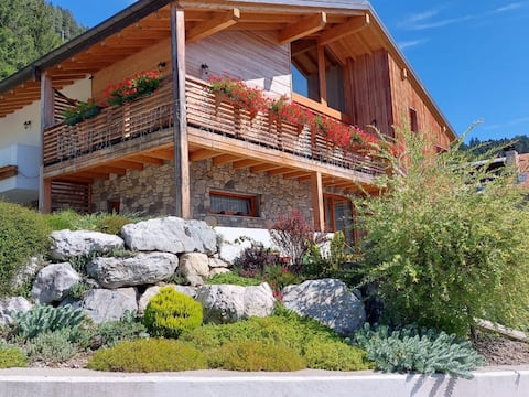 Annuncio Airbnb popolare: palace in the sun a Pieve Di Cadore