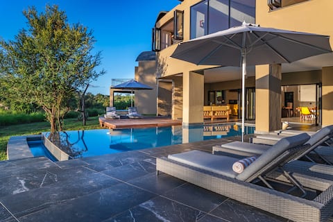 Nkova Sabie Villa: Kruger National Park