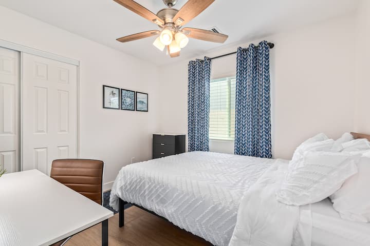 غرفة النوم 1