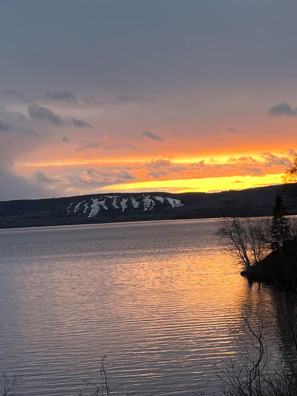 Top-earning Airbnb listing in Superior, 5 bedrooms