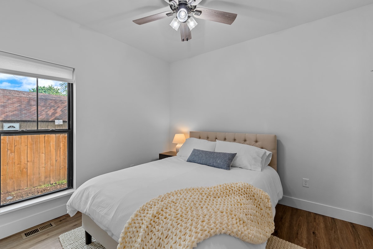 חדר שינה בקומה הראשית