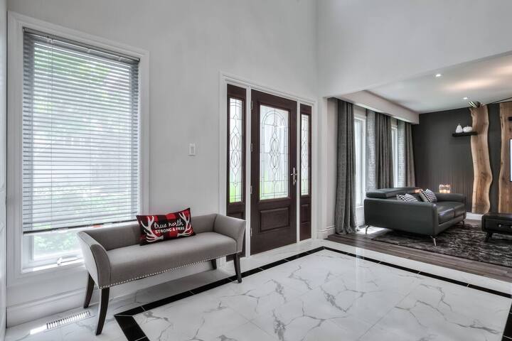 4B4Bath wonderhouse FairviewMall& 401+DVP gallery image 2