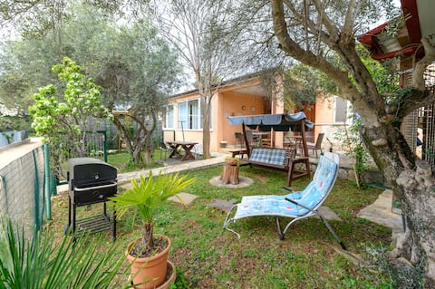 Apartment Ivana 1, on a budget with great location