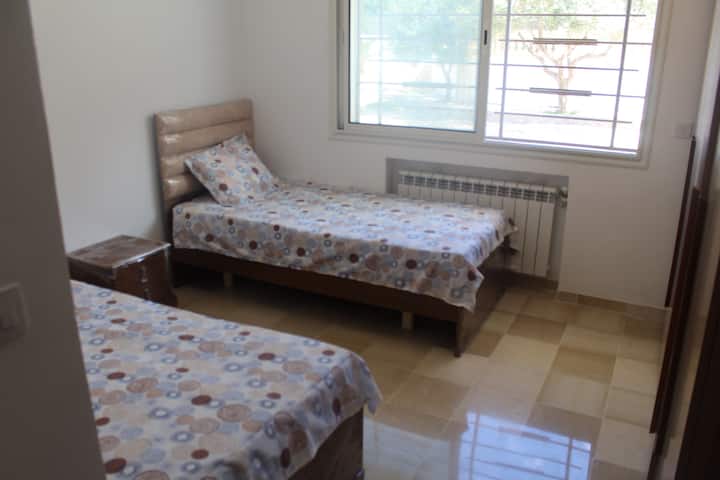 Dhomë gjumi 1