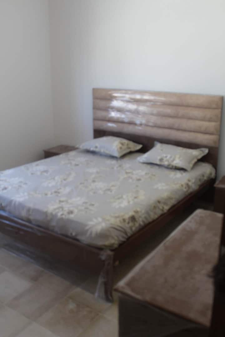 Dhomë gjumi 2