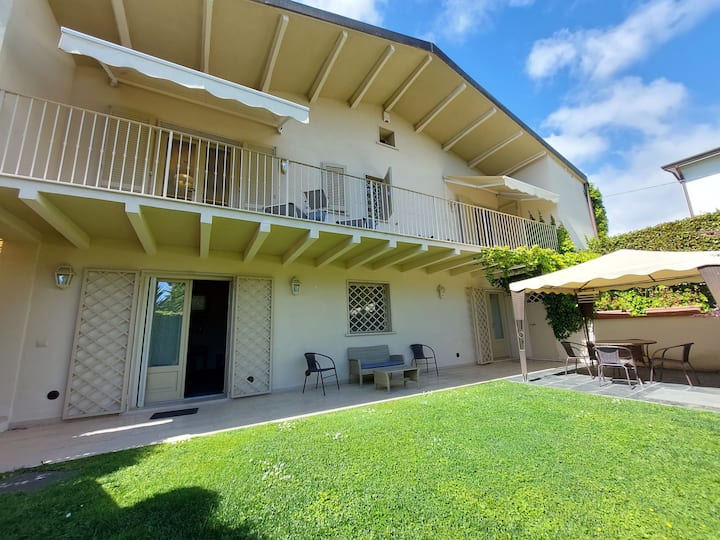 Villa Silvia A Forte Dei Marmi - Forte dei Marmi