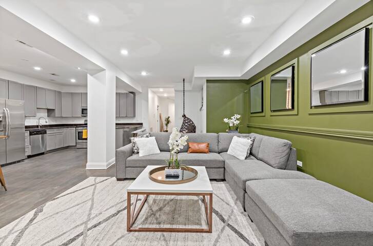 GREEN Oasis-11 mins from DWTN