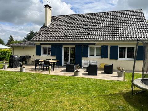 Fully-equipped house Lésigny 77