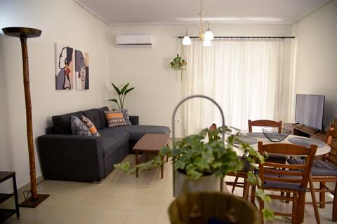 Top performing Airbnb: Relaxed Railway Park Apartment in Περιφερειακή Ενότητα Μεσσηνίας