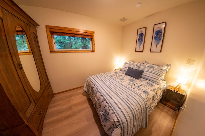 Sleep well in the super cozy bedroom. 