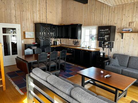 Spacious cabin in Vågslid, Haukelifjell
Access boat