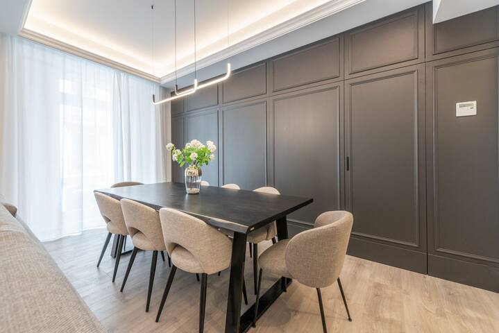 Super Chic Design Luxury Flat Chueca gallery image 5