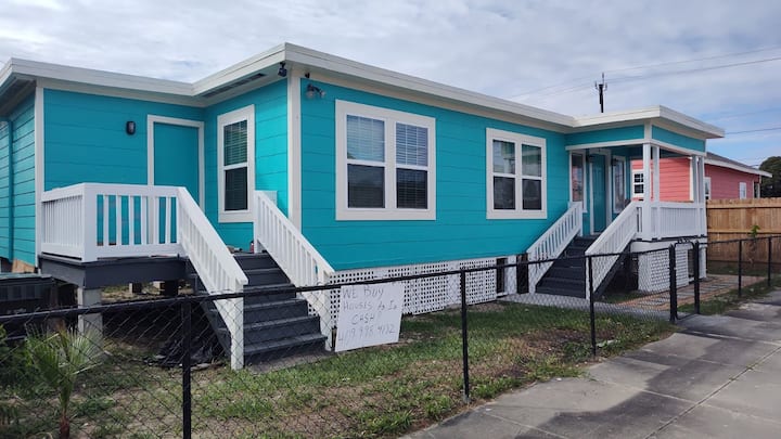 Coastal Calm Casa I (2br/2ba) - Galveston, TX